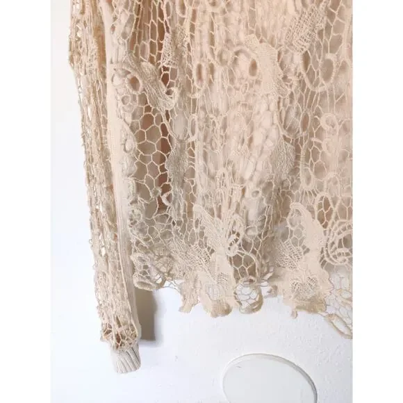 3/$20 Free People Cream Long Sleeve Lace Overlay Round Neck Sweater XS - Picture 4 of 8